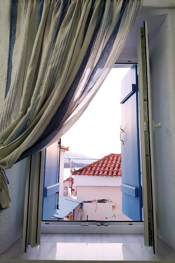 Ariadne,Traditional Apartment In Centre Of Poros Poros Town Exterior foto