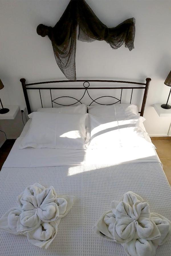 Ariadne,Traditional Apartment In Centre Of Poros Poros Town Exterior foto