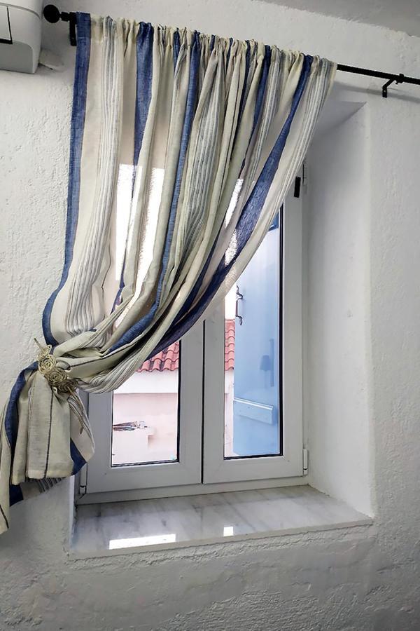 Ariadne,Traditional Apartment In Centre Of Poros Poros Town Exterior foto